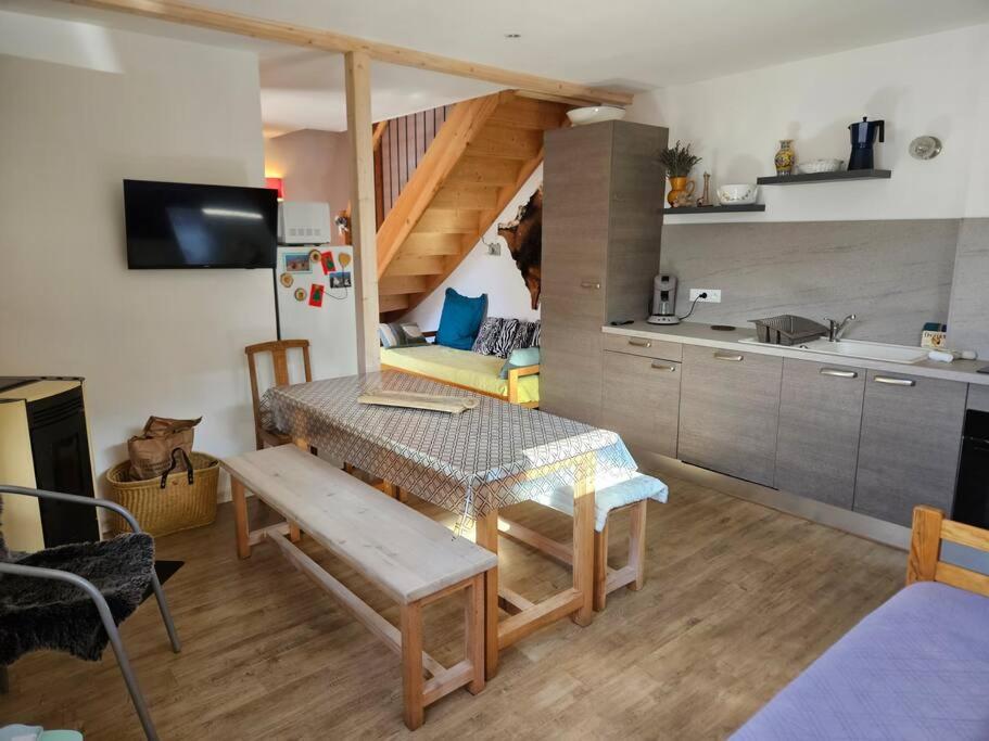 Chalet T3 Duplex Neuf Névache Esterno foto